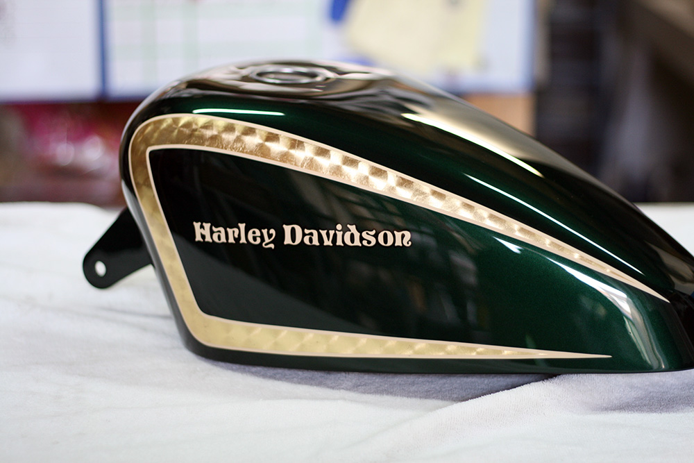 Harley Davidson スポーツスター カスタムペイント Big Sign