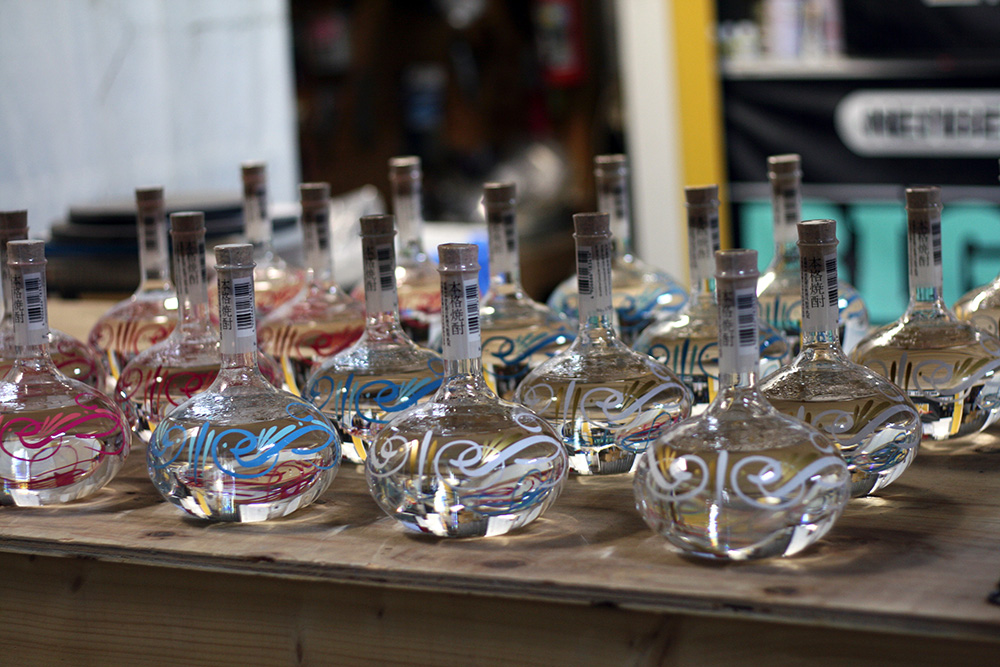 ガラス,ボトル,オリジナルペイント,ピンストライプ
