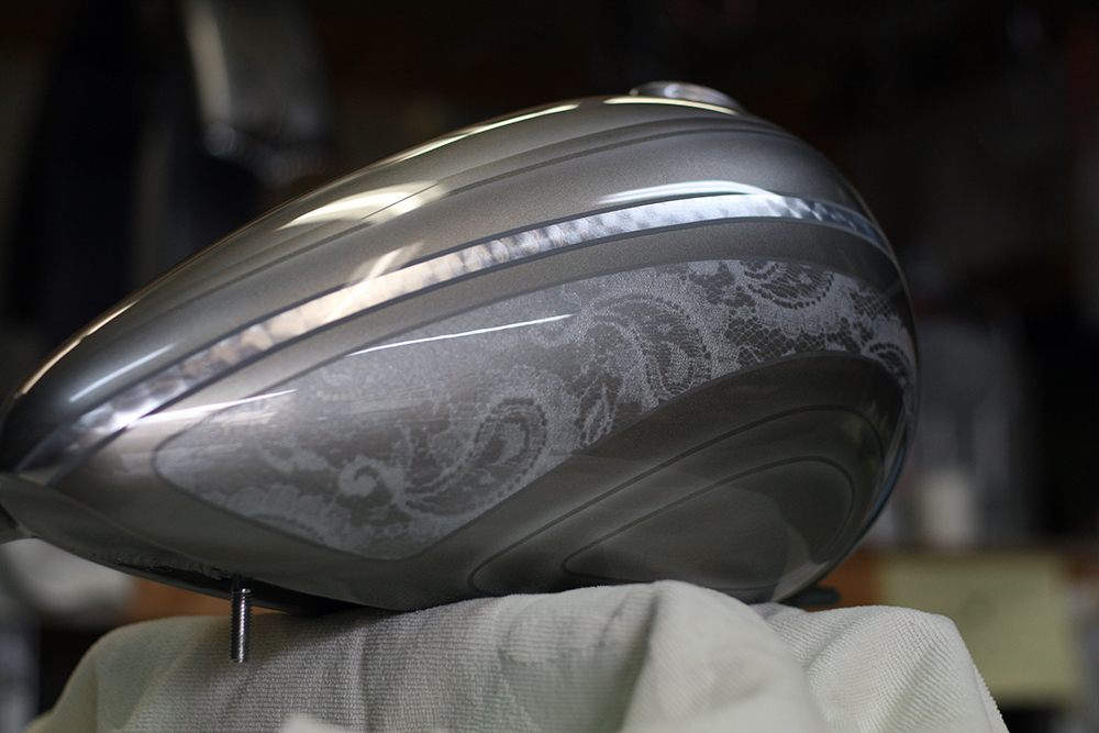 REVOLT CUSTOM CYCLES,ナックルヘッド,カスタムペイント