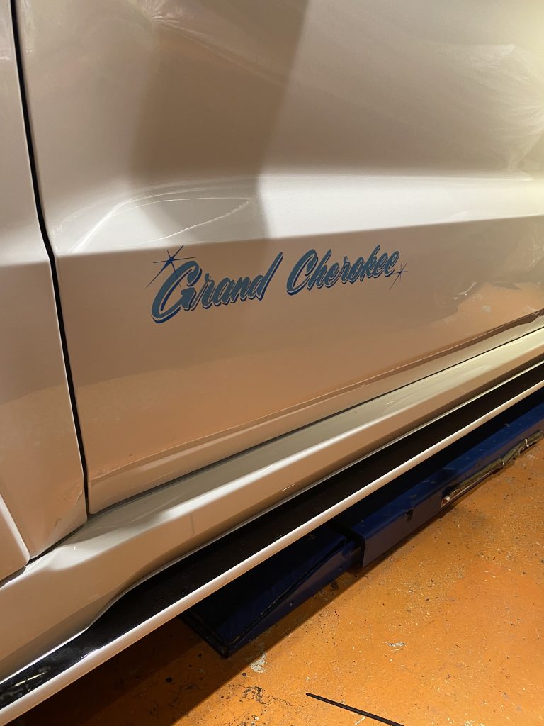 JEEP,グランドチェロキー,ピンストライプ