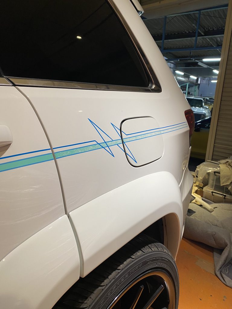 JEEP,グランドチェロキー,ピンストライプ